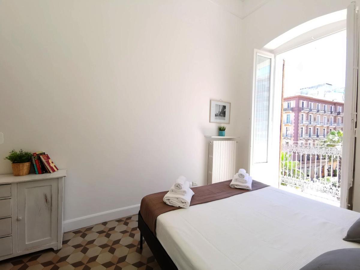 Apartamento Vittorio Emanuele 71 Bari Exterior foto